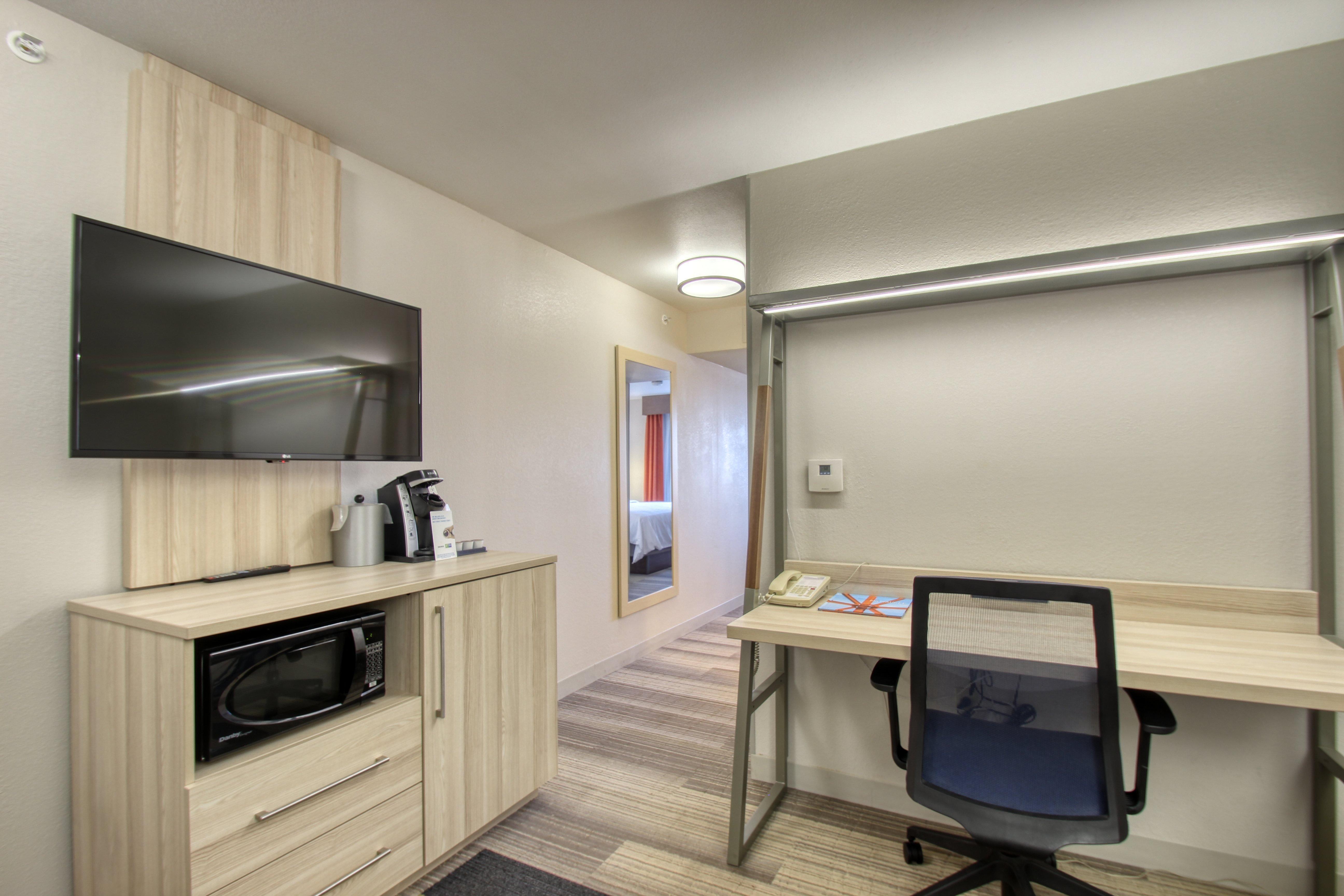 Holiday Inn Express Hotel & Suites Milwaukee Airport By Ihg Esterno foto