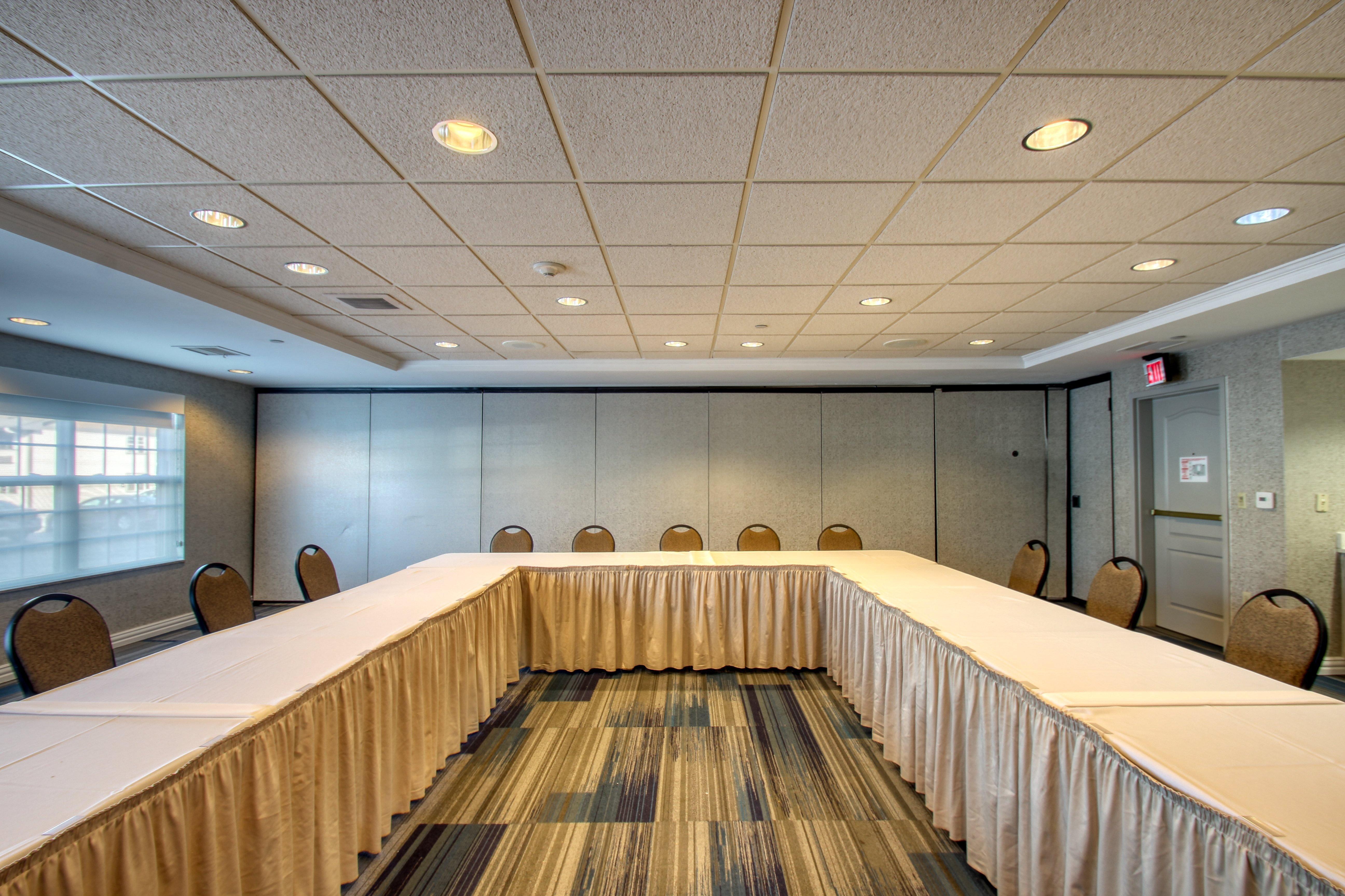 Holiday Inn Express Hotel & Suites Milwaukee Airport By Ihg Esterno foto