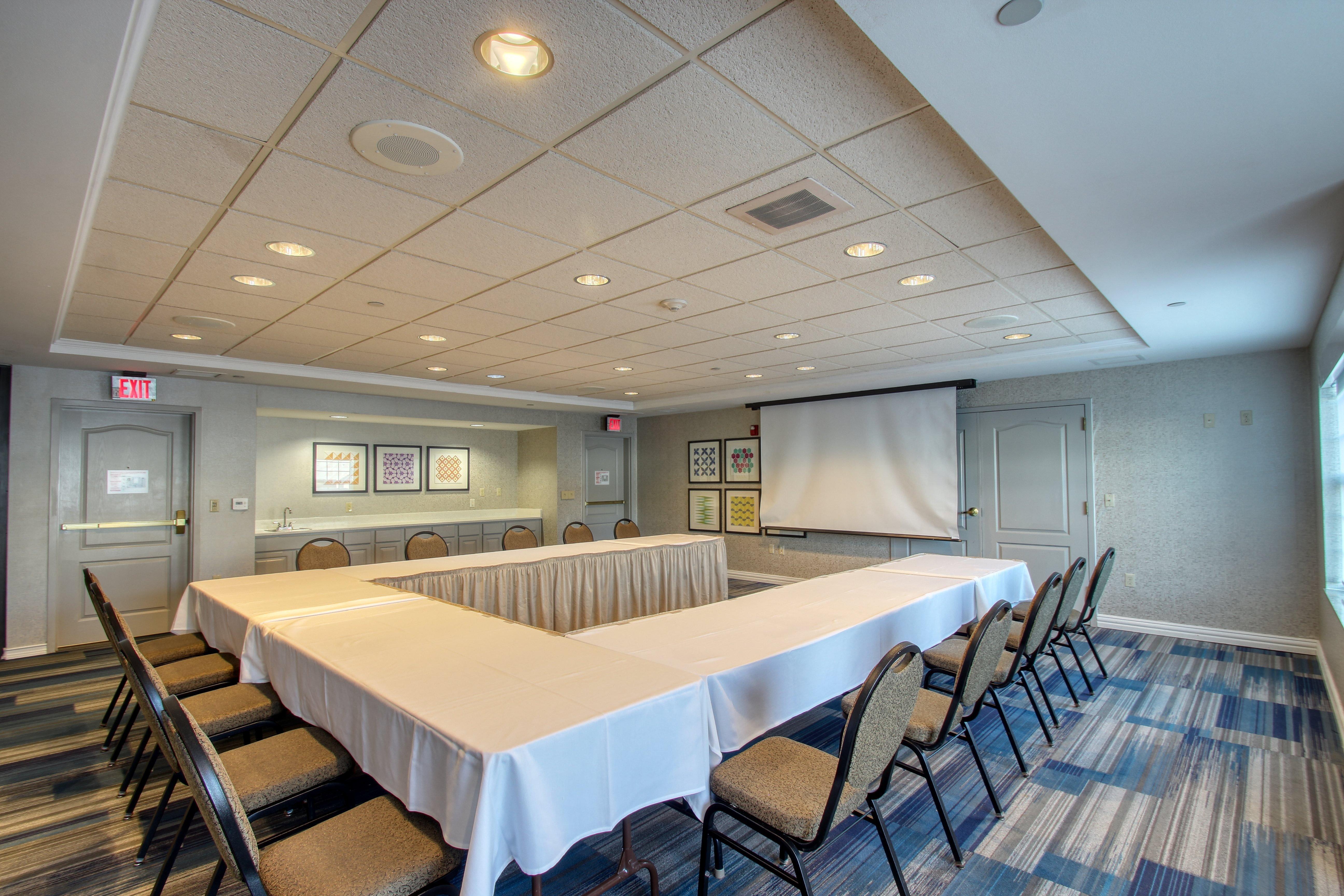 Holiday Inn Express Hotel & Suites Milwaukee Airport By Ihg Esterno foto